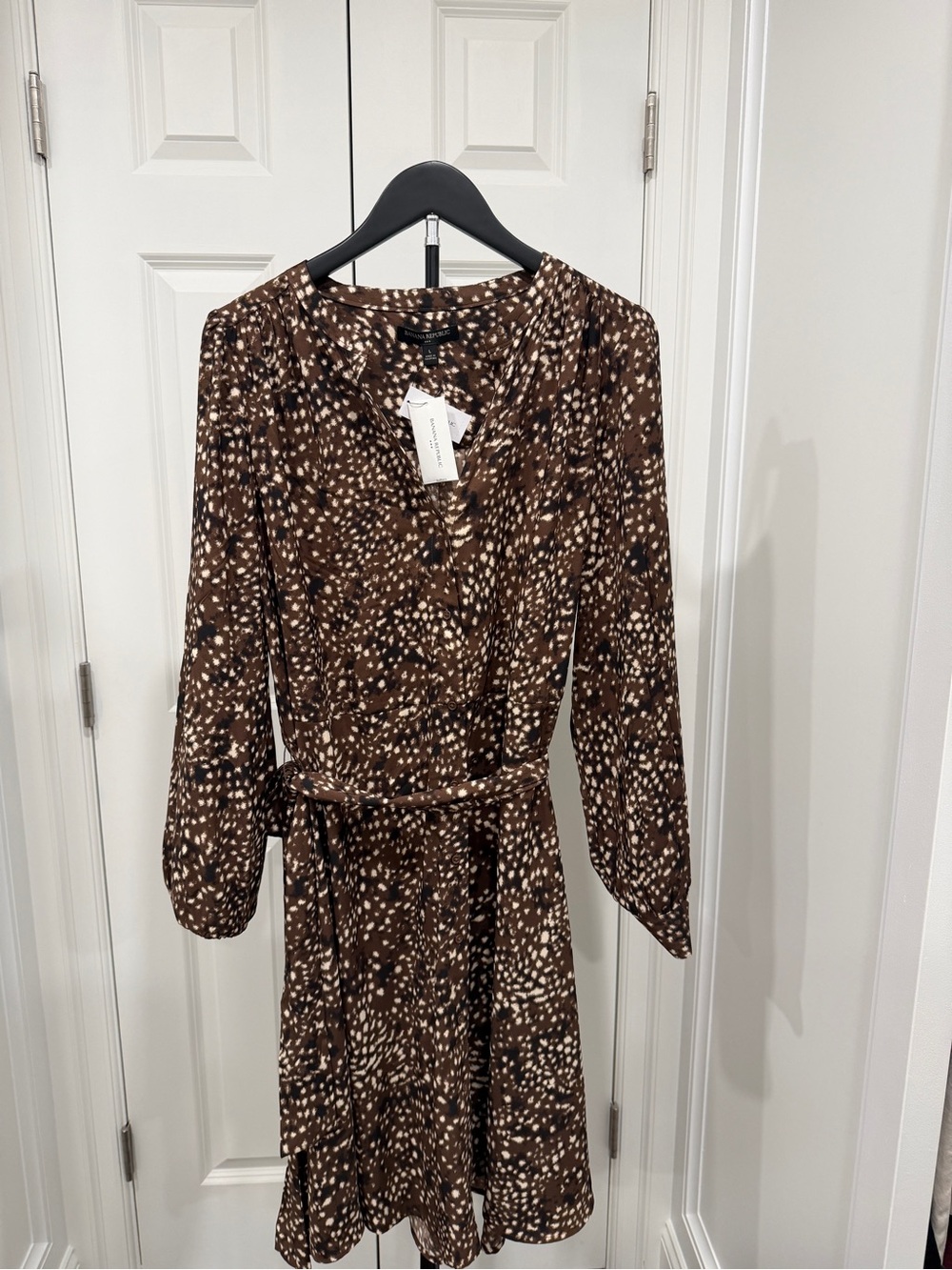 Banana Republic Brown Speckled Long-Sleeve Tie-Waist Dress